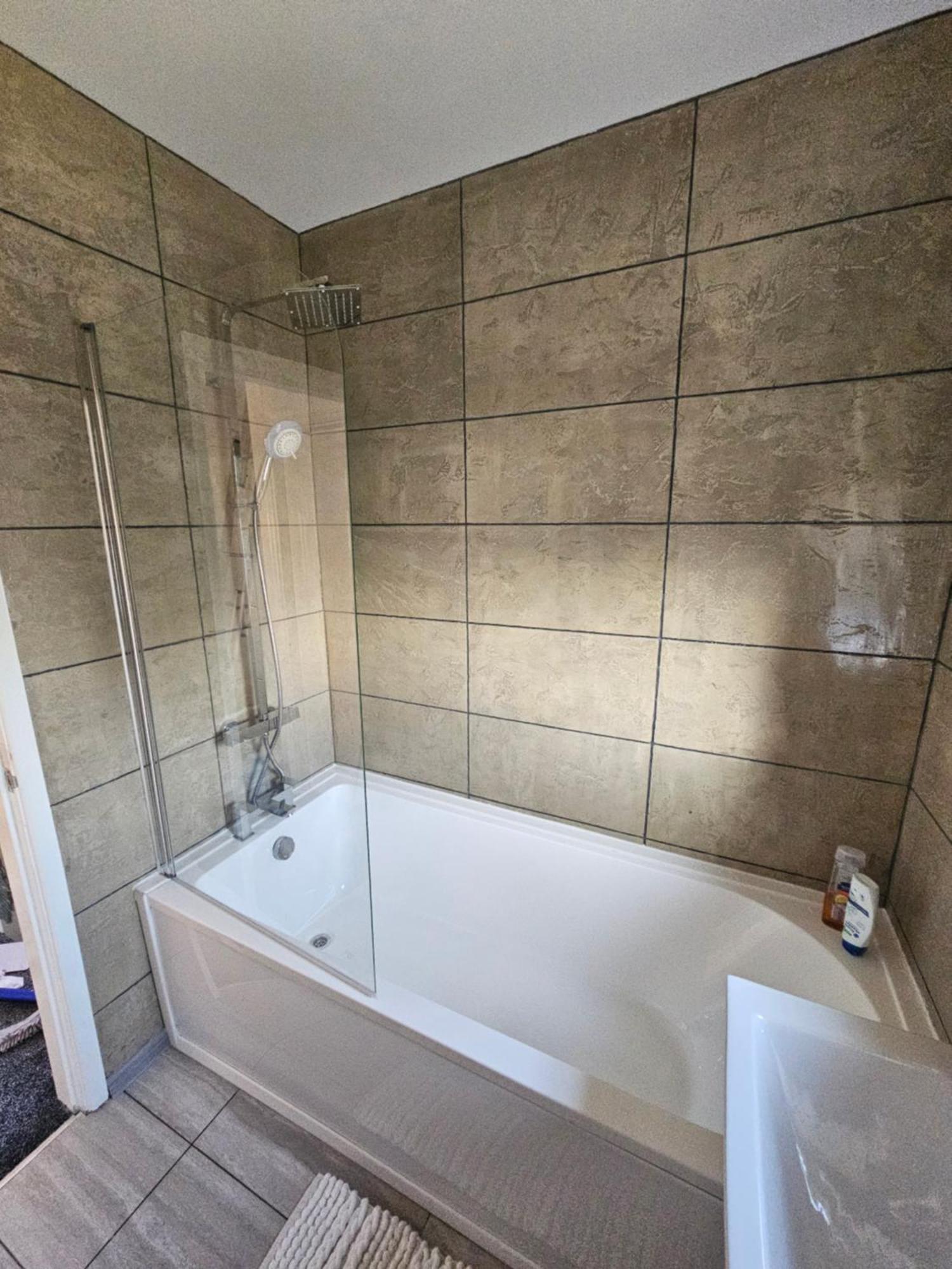 Apartment Woolfall Heath Avenue
