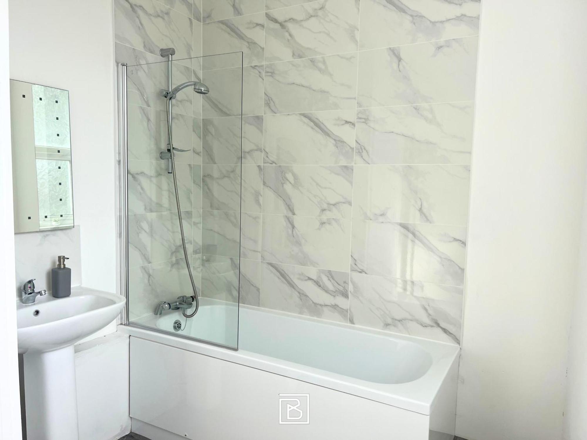 7 Greenfield Road * Liverpool