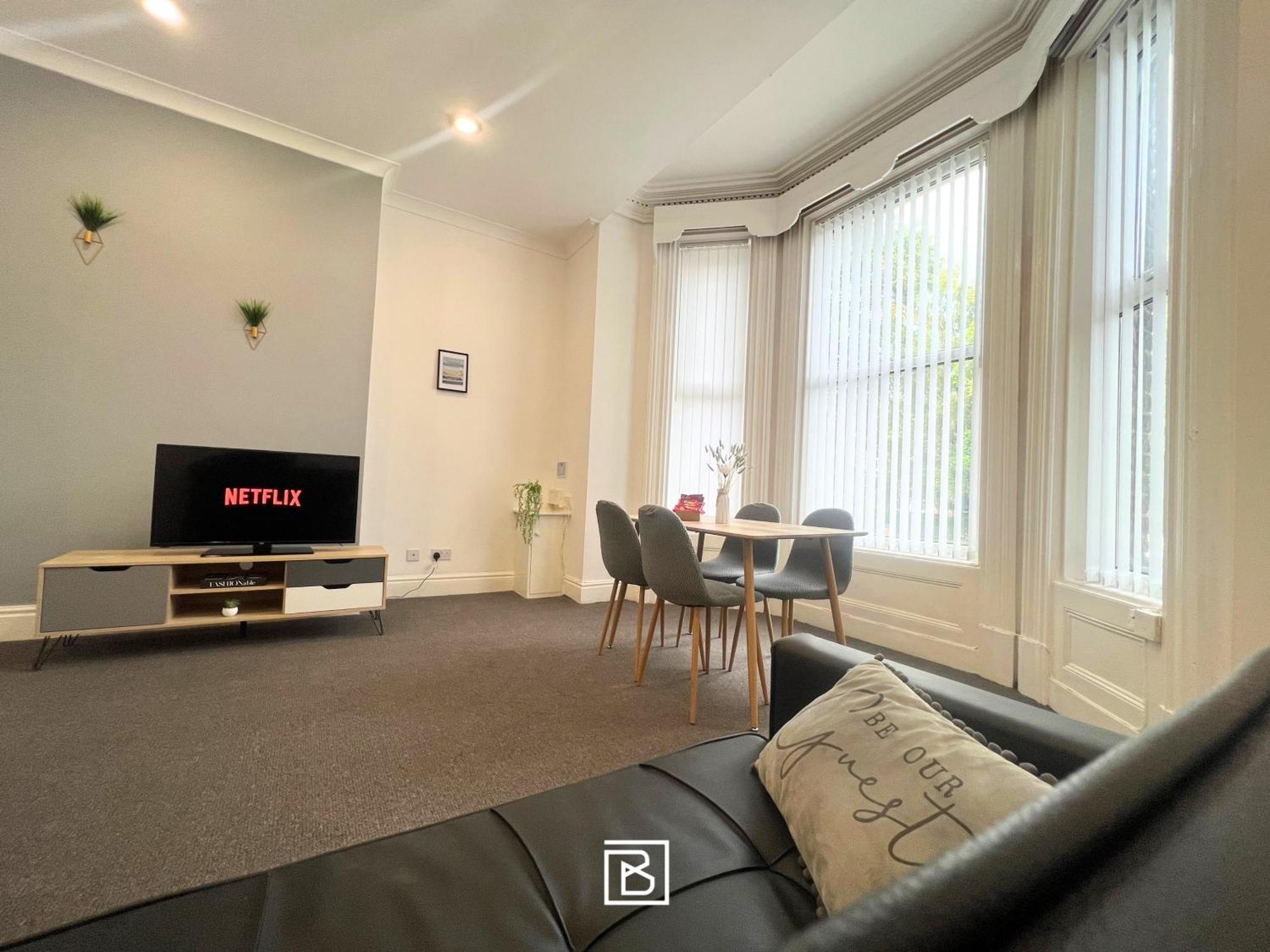 7 Greenfield Road * Liverpool