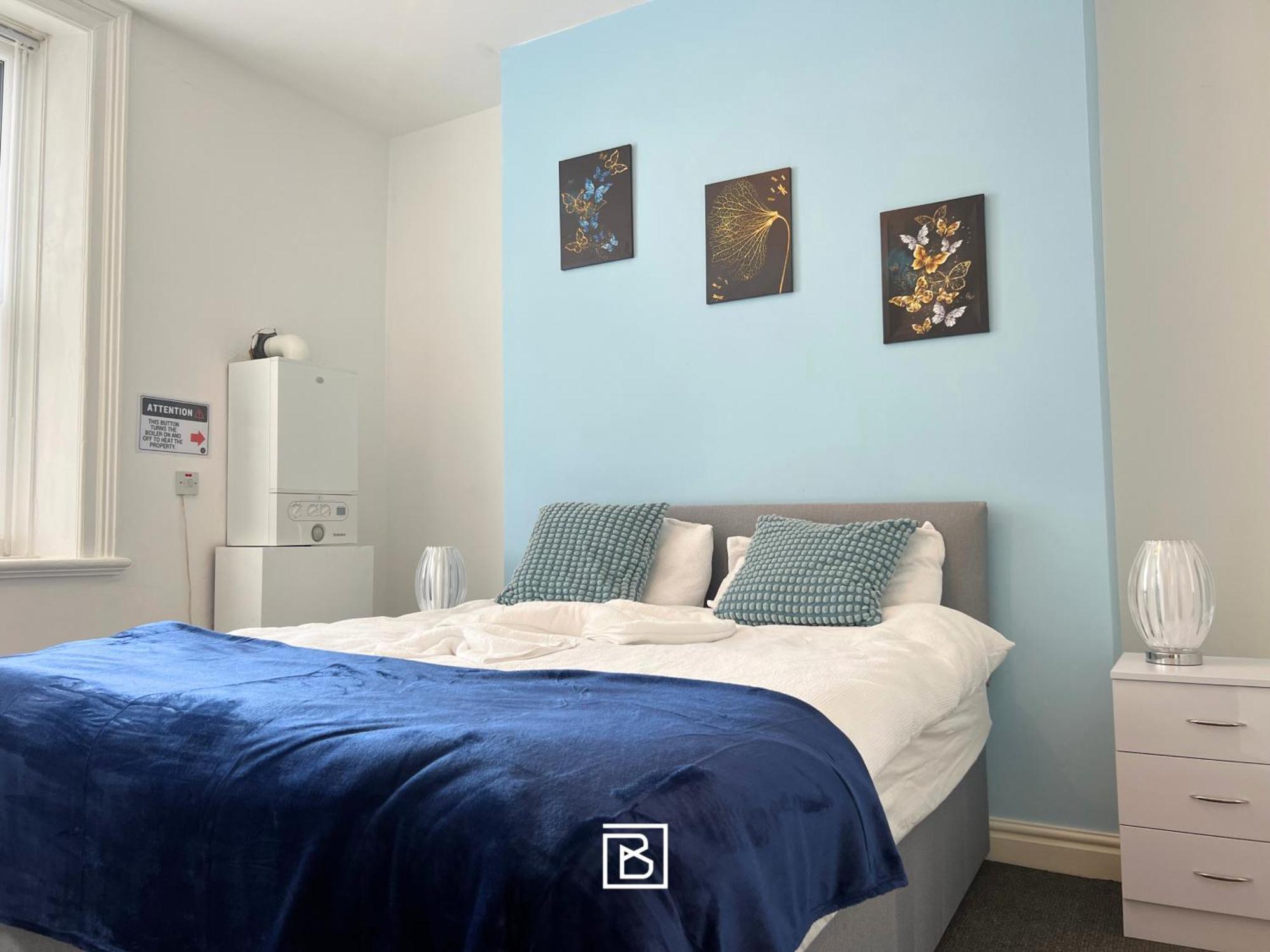 7 Greenfield Road * Liverpool