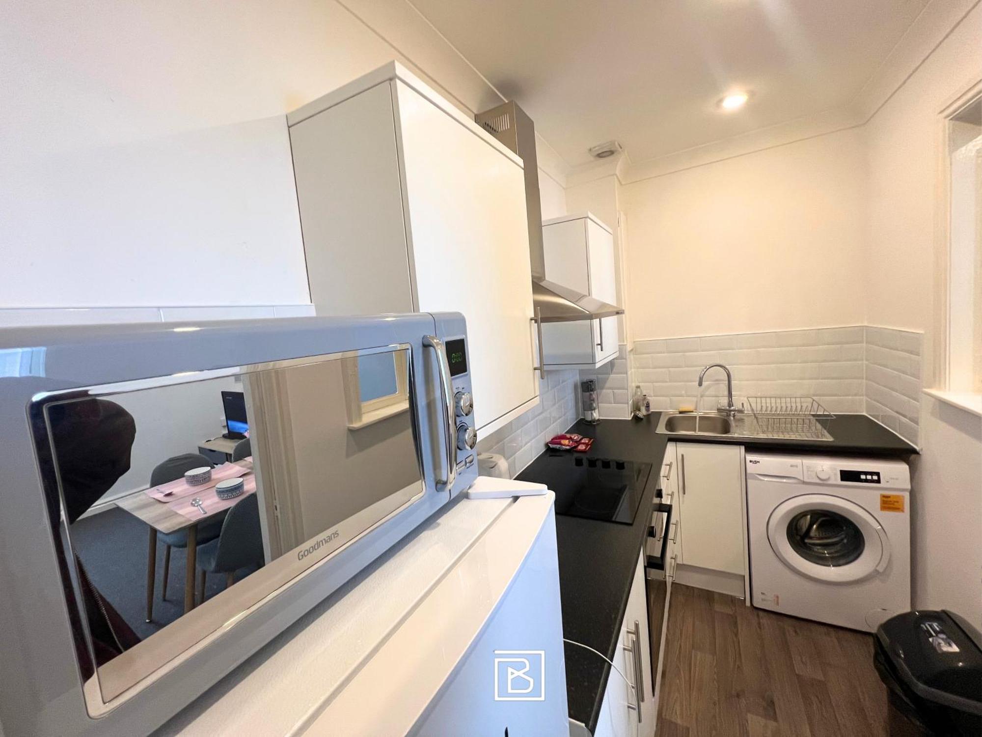 7 Greenfield Road Apartment