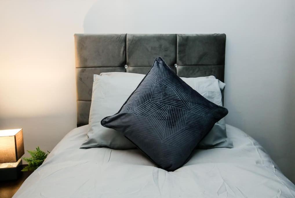 Swindon Dream Apartment *