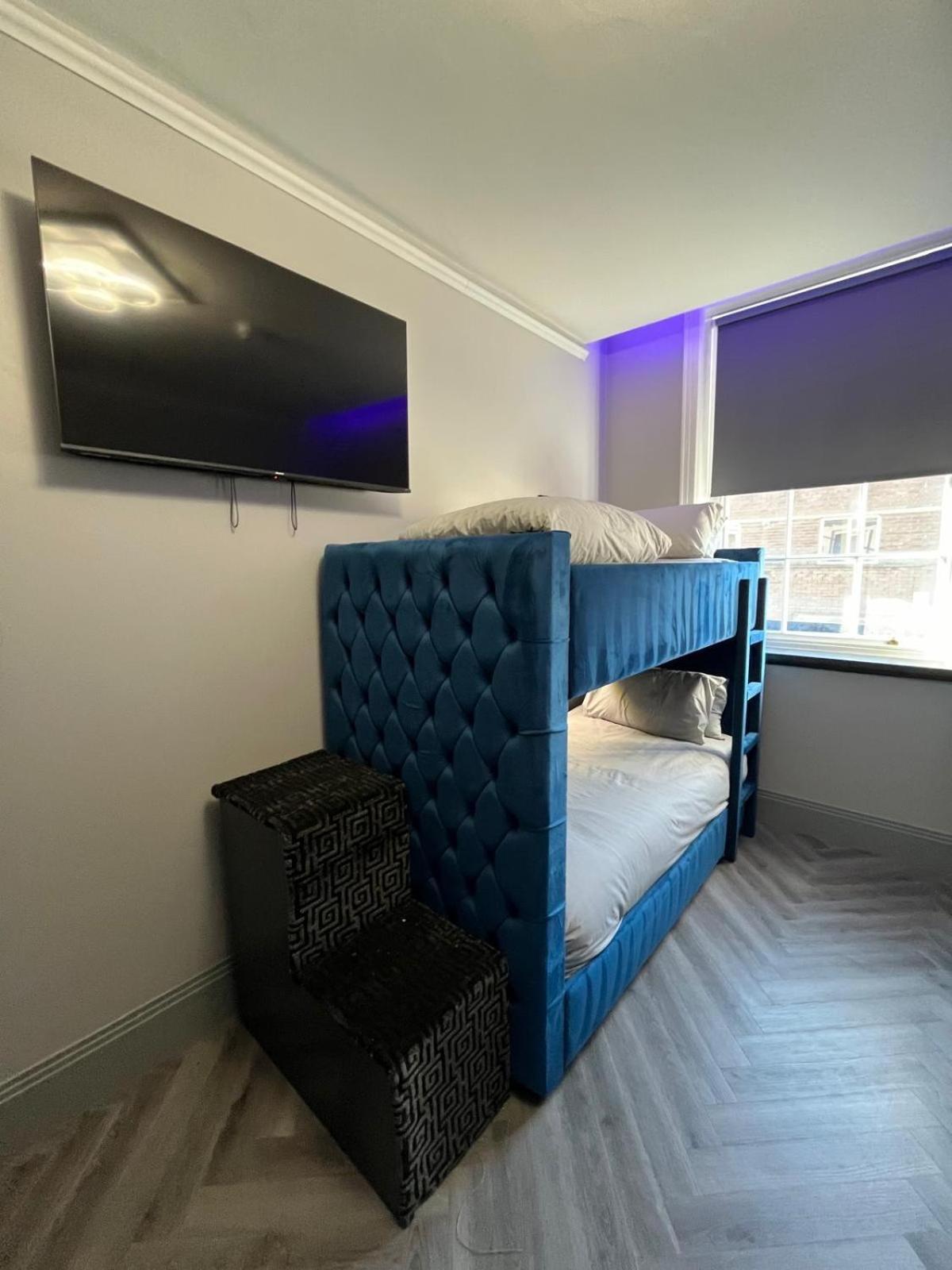 101 Bold Street Apartment *