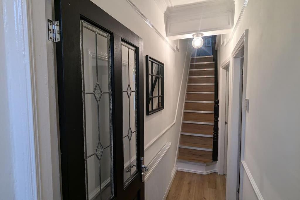 Anfield Haven For 6 Apartment *
