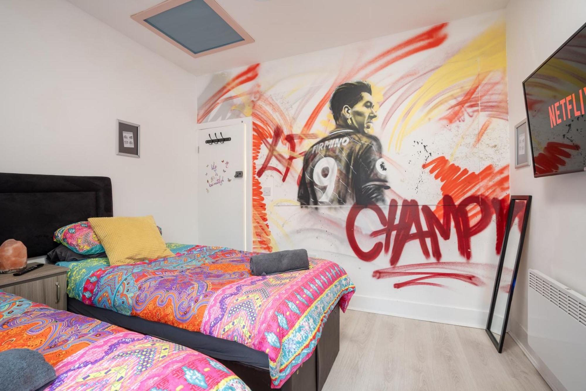 Lfc Theme - Free Parking - 2 Bathroom Holiday home