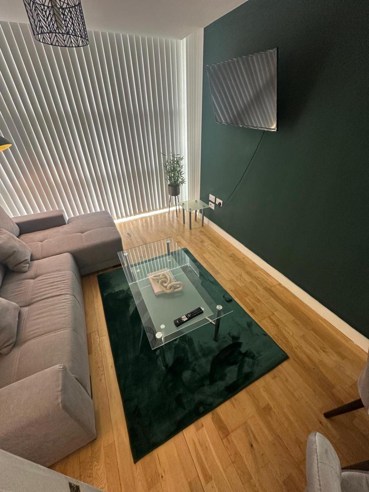 City Views One Bedroom Apartment Liverpool
