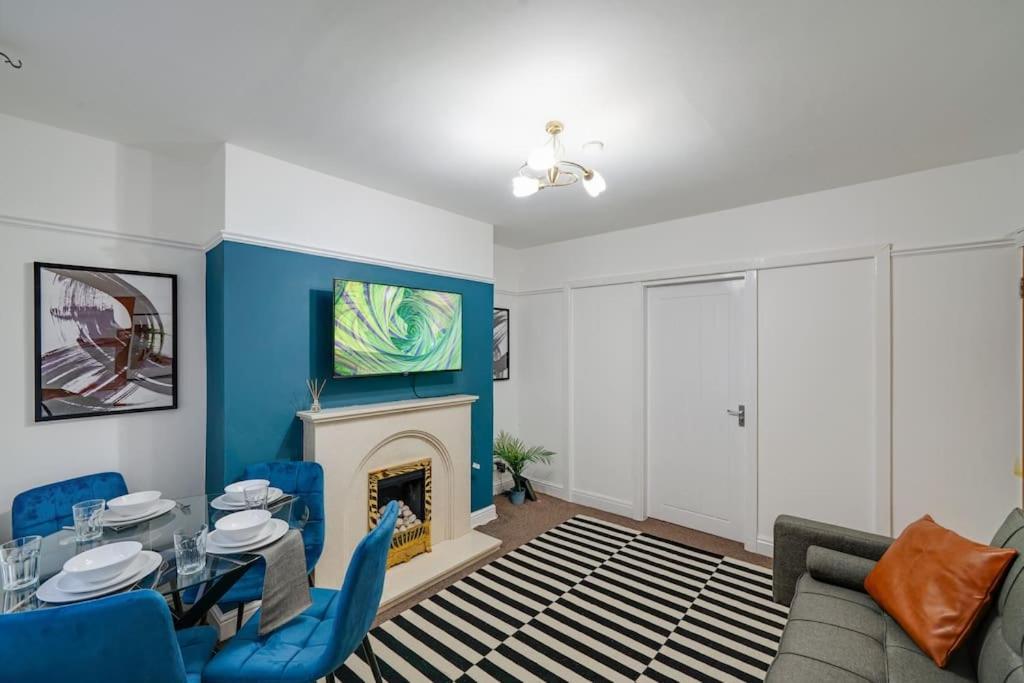 Apartment Stylish Stay! Near Anfield Stadium & Liverpool