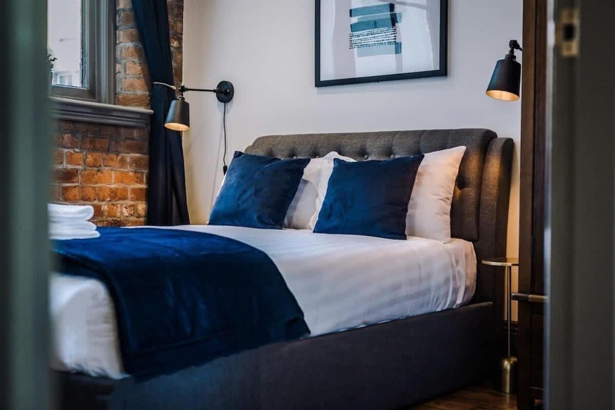 Stylish For 8 Guests Apartment