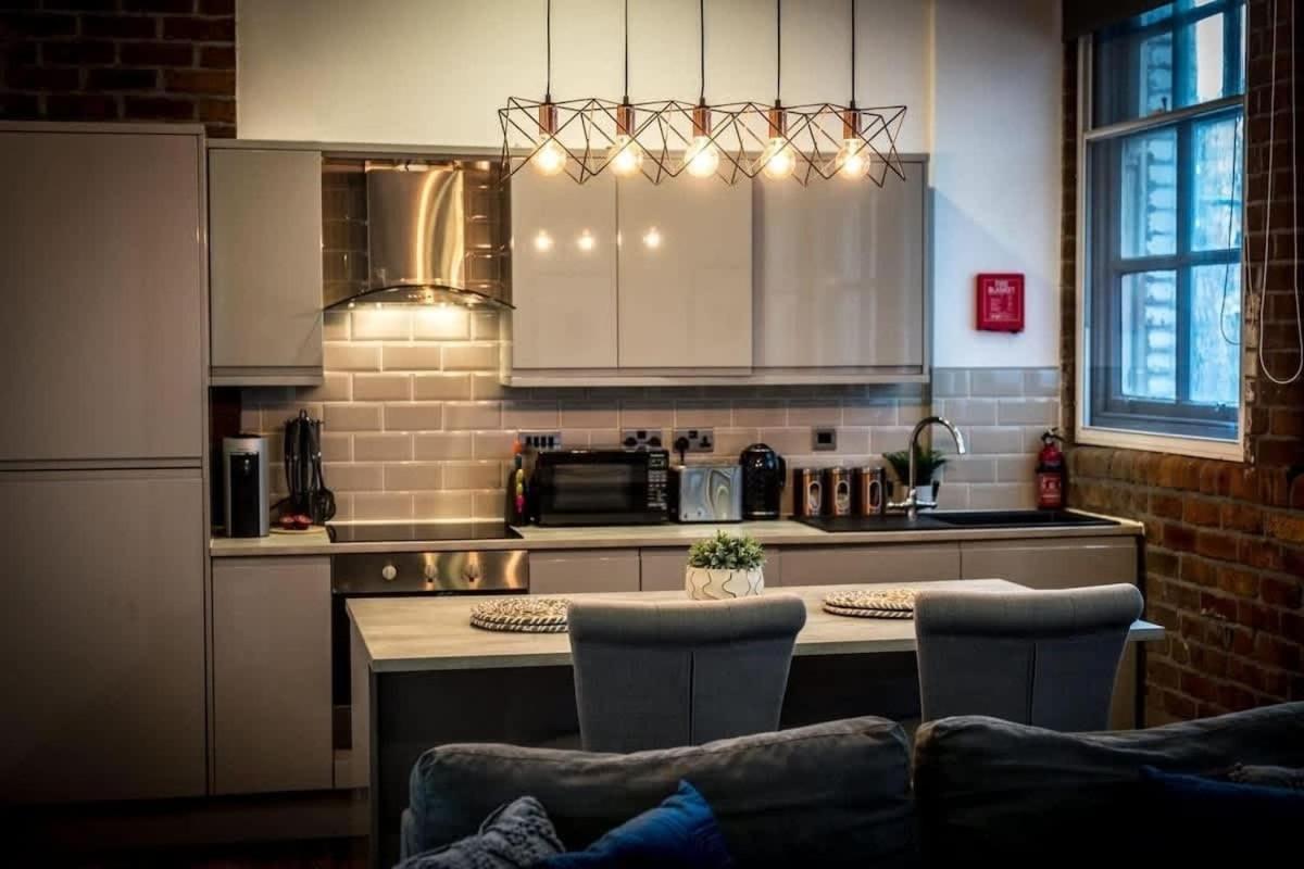 Apartment Stylish For 8 Guests