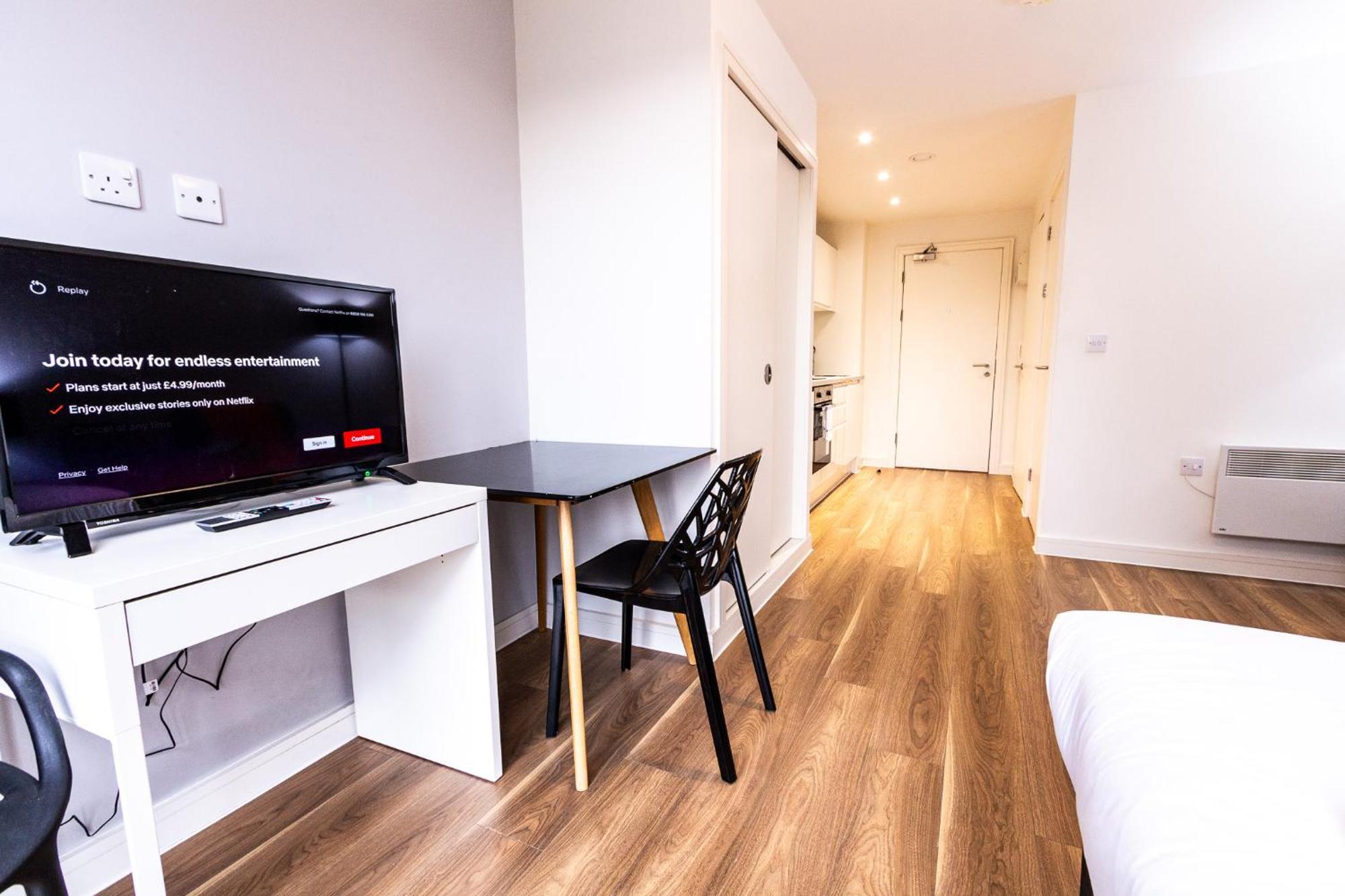 Stunning Centrally Located Apartment Liverpool