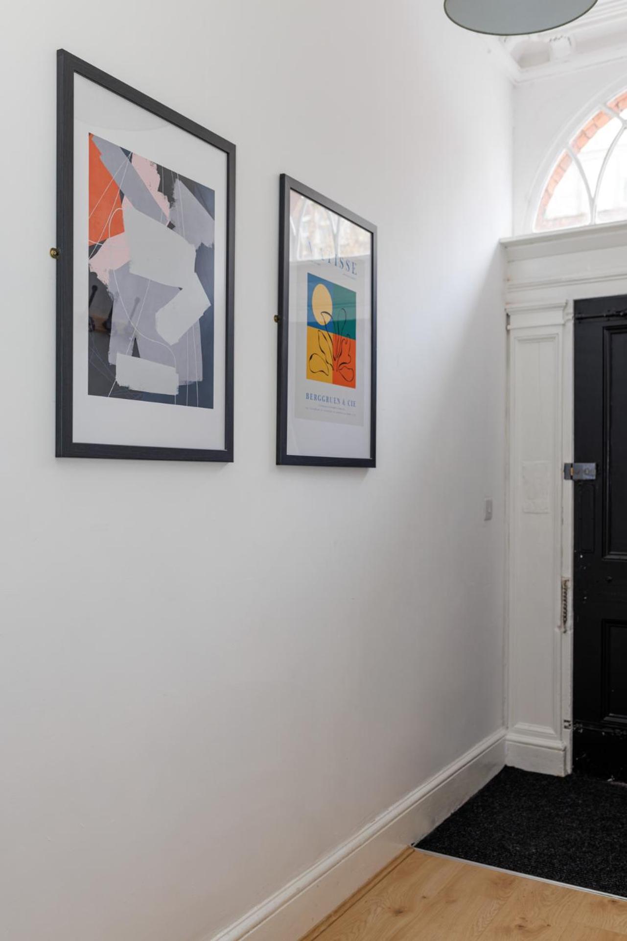 Flatzy - Centre Mansion, Sleeps 20, 5 Baths Holiday home Liverpool