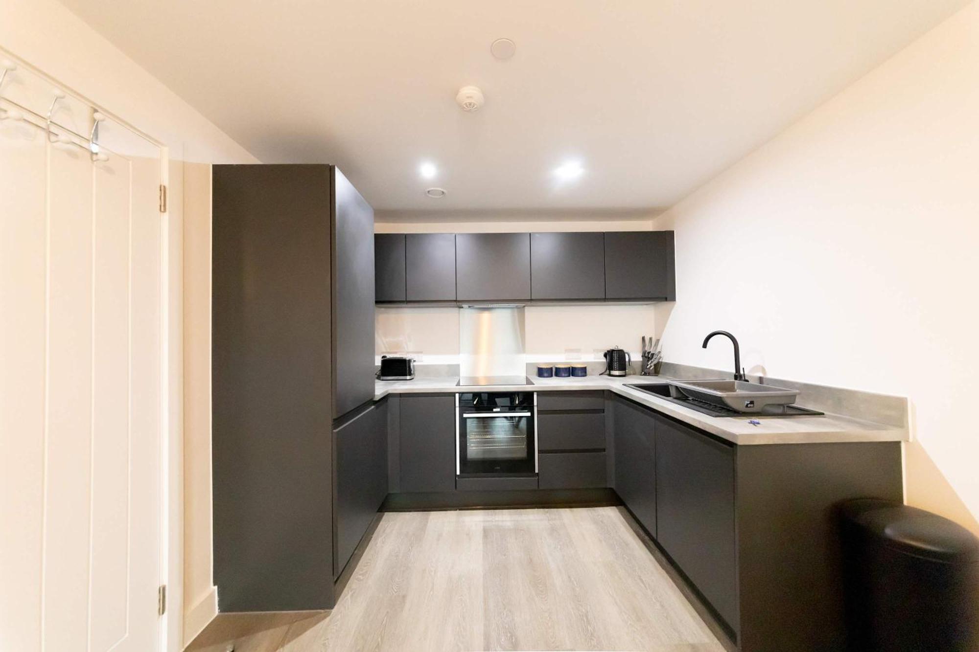 Spacious 1 Bed In W Views Apartment Liverpool