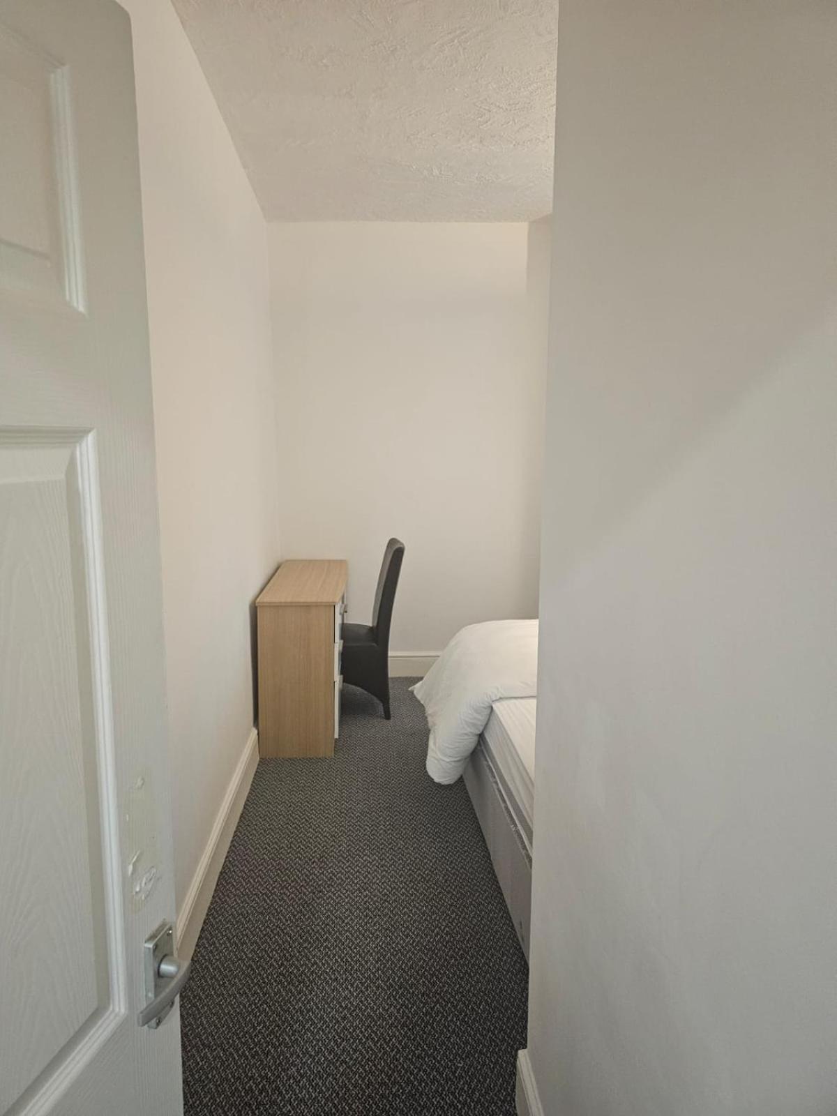 Spacious Anfield Liverpool