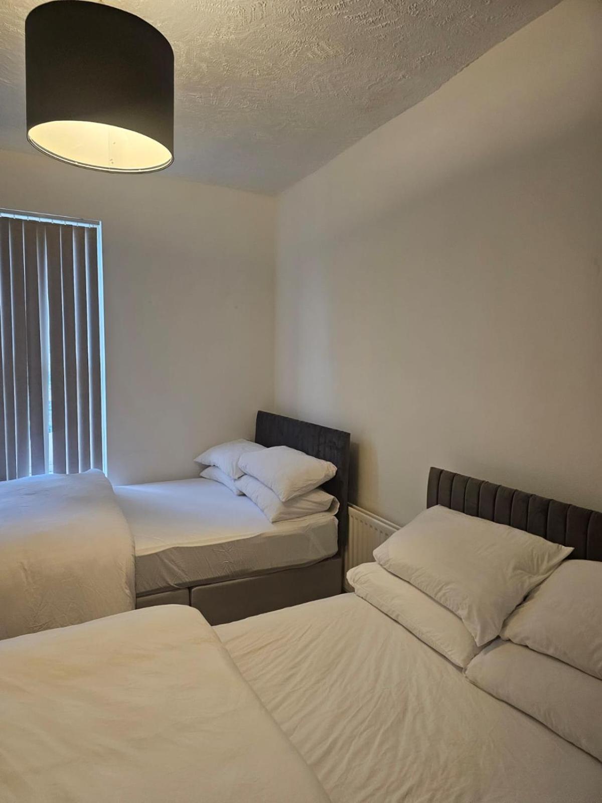Spacious Anfield Apartment Liverpool