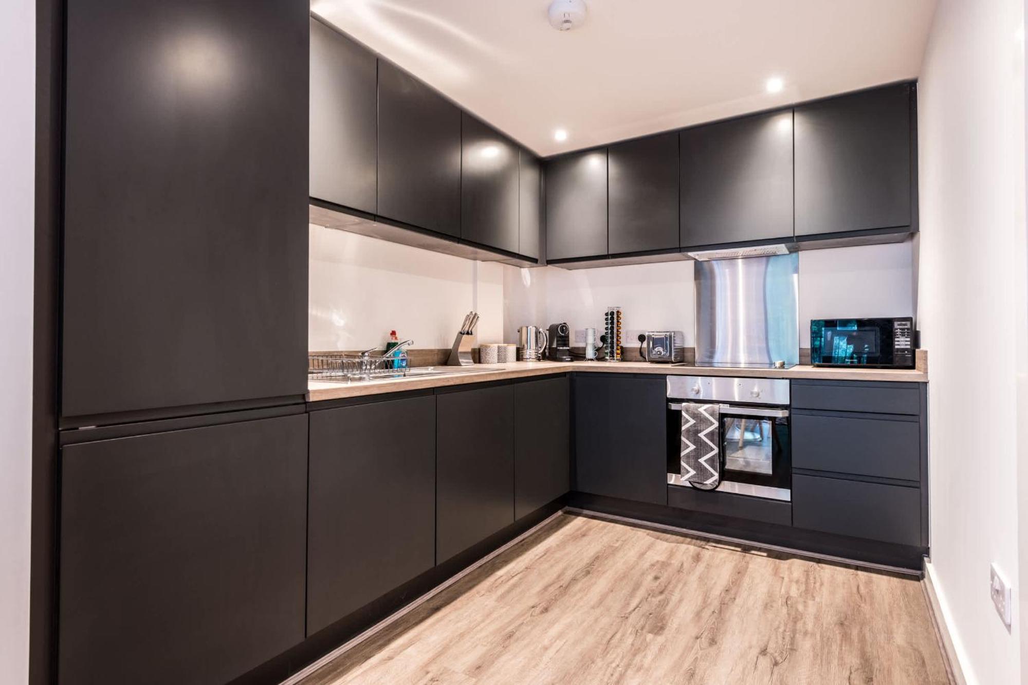Chavasse Cove Sleeping 6 Guests With Parking Apartment *