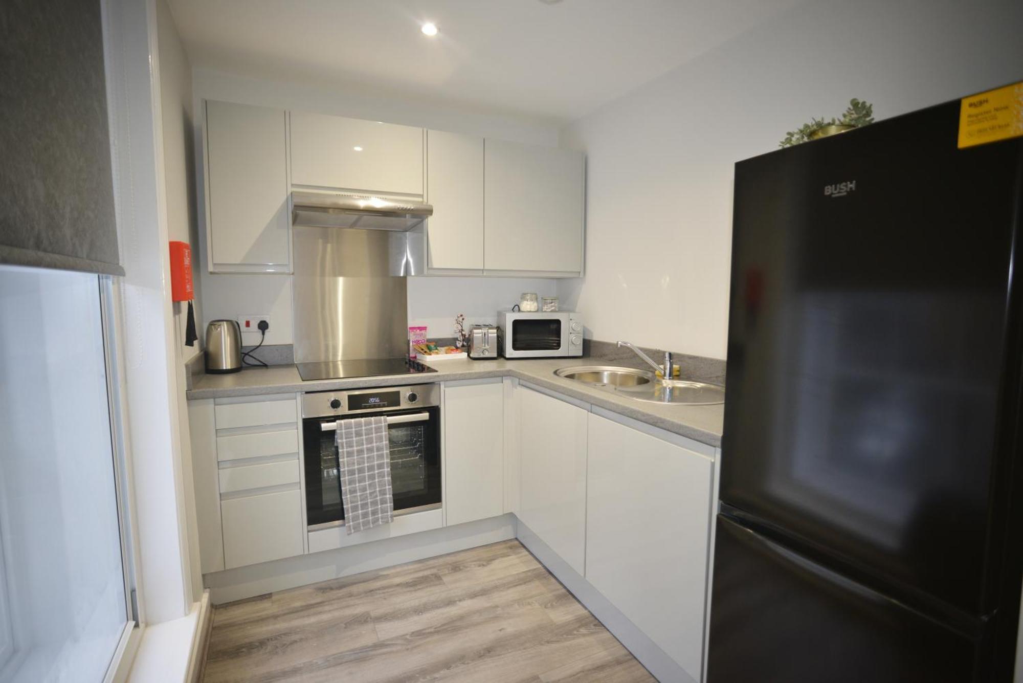 Gem - Stylish 1-bed With Sofa Bed, Sleeps 4 - Ideal For Groups & Getaways Apartment