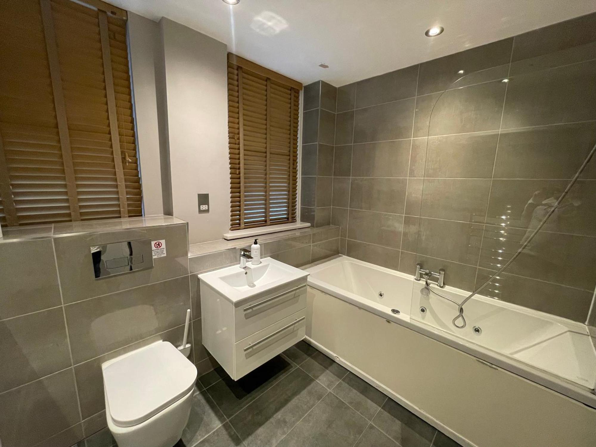 Fantastic Centre Apartments, Fenwick Street * Liverpool