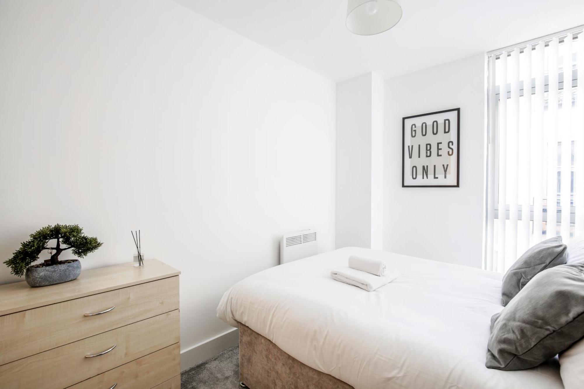 Apartment Henry Street Luxe By Bold