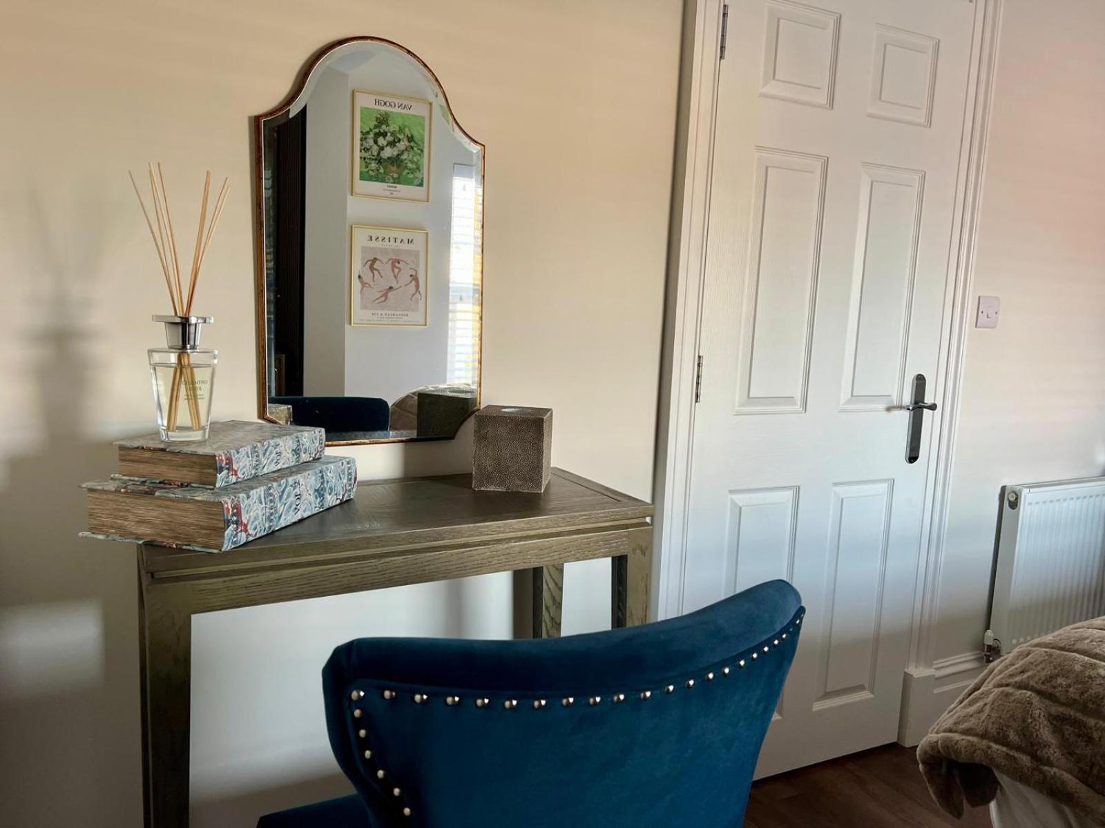 Beautiful In Sleeps 4 Apartment Liverpool