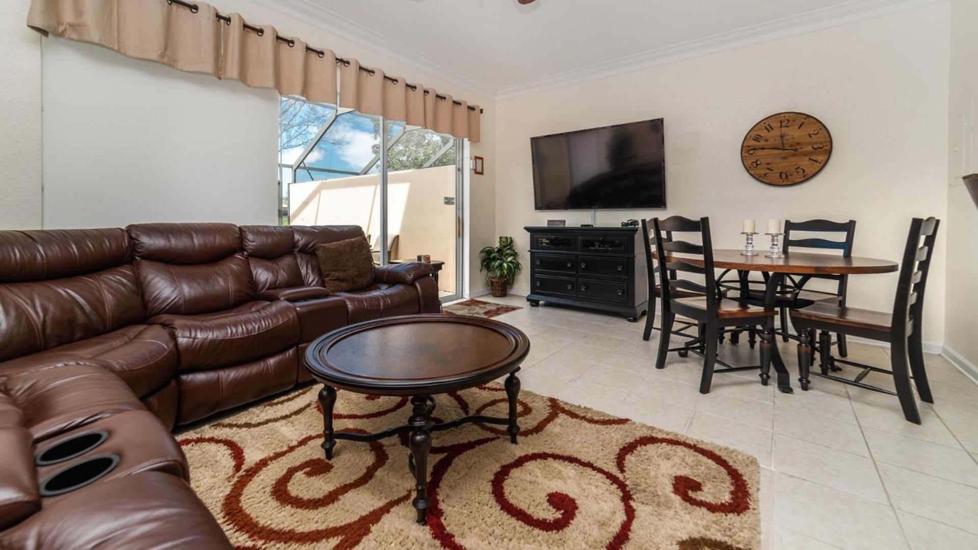 Windsor Hills 3 Bedroom Private Pool Townhome 0874 Holiday home *