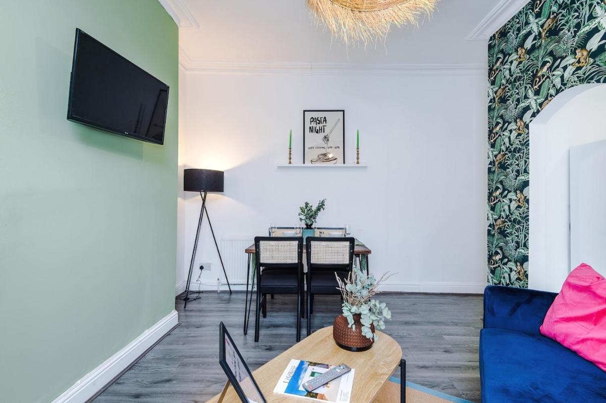 Anfield Townhouse Sleeps 12 7min Walk To Stadium * Liverpool