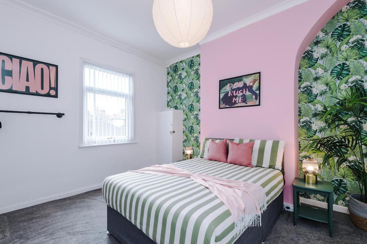 Anfield Townhouse Sleeps 12 7min Walk To Stadium * Liverpool