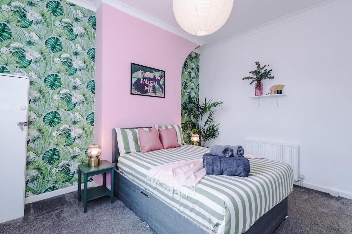 Anfield Townhouse Sleeps 12 7min Walk To Stadium