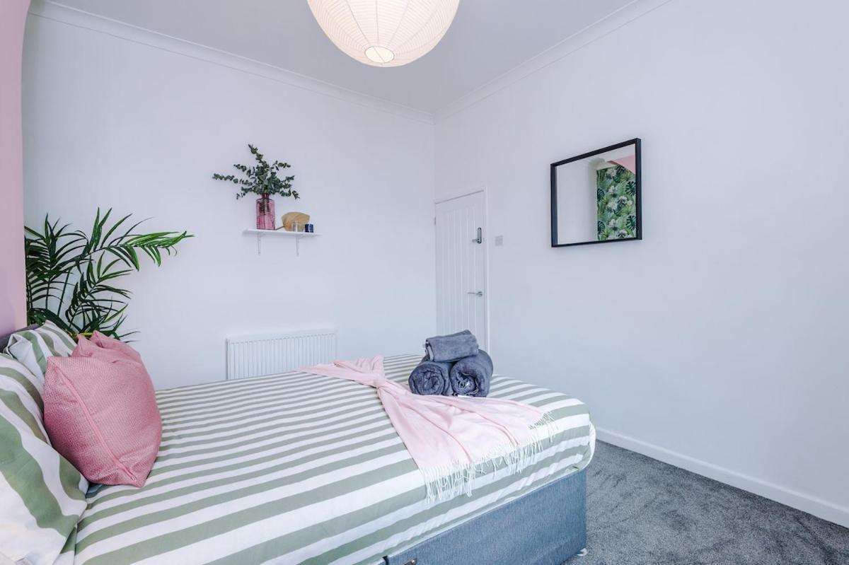 Anfield Townhouse Sleeps 12 7min Walk To Stadium