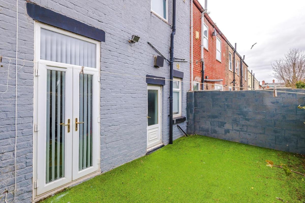 Holiday home Anfield Townhouse Sleeps 12 7min Walk To Stadium Liverpool