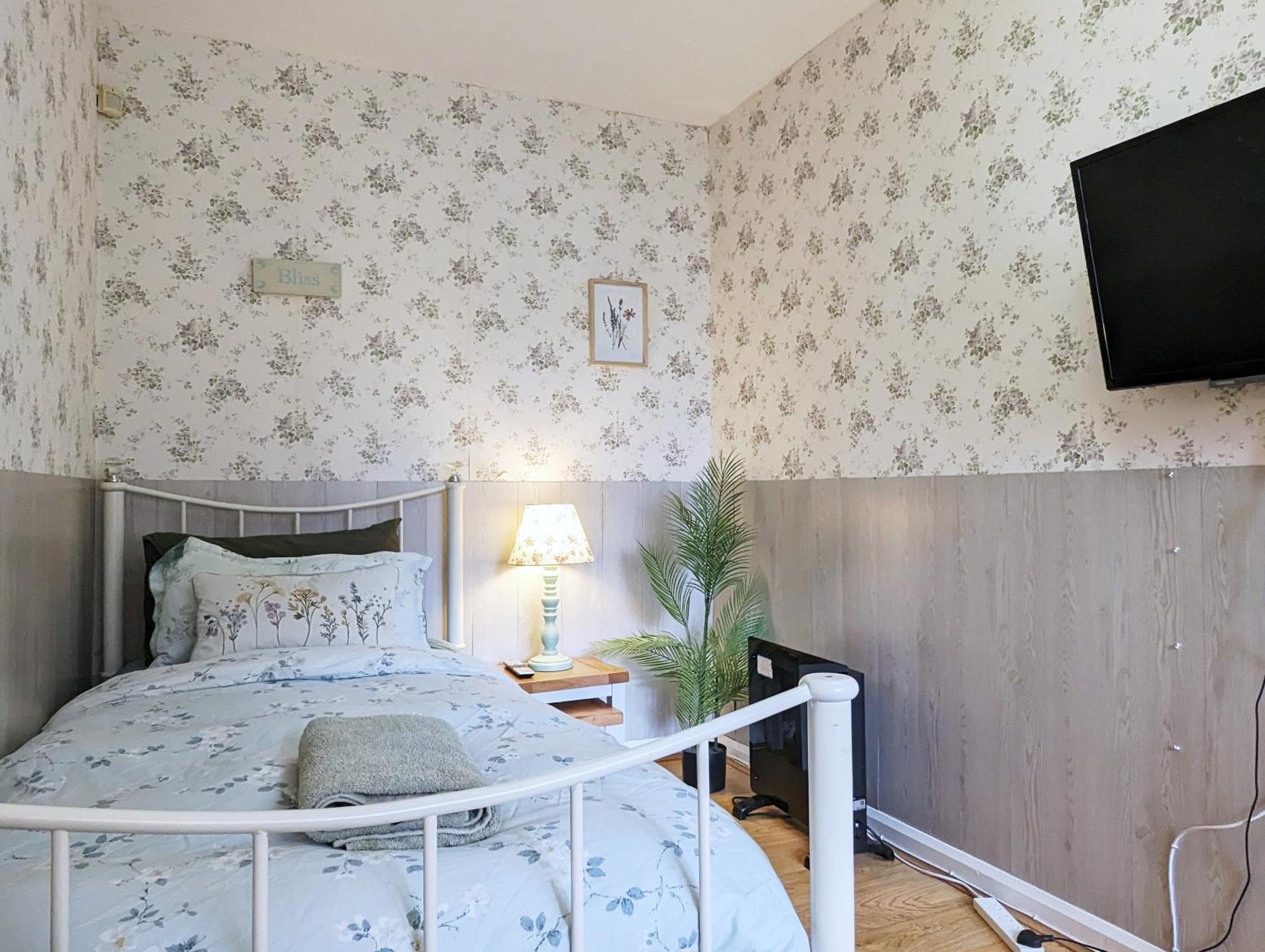 Vintage 3-bed Centre Gem Free Parking * Liverpool
