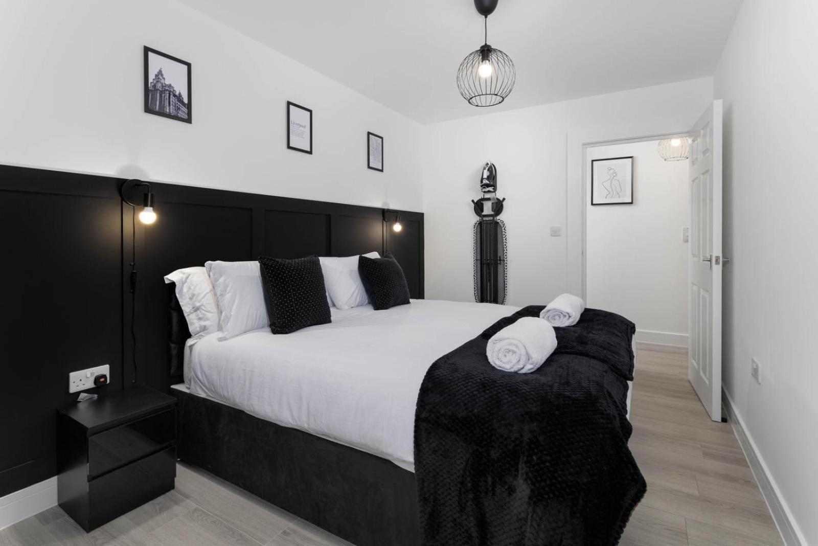 Flexible 2-bed Near Stadiums Free Parking Liverpool