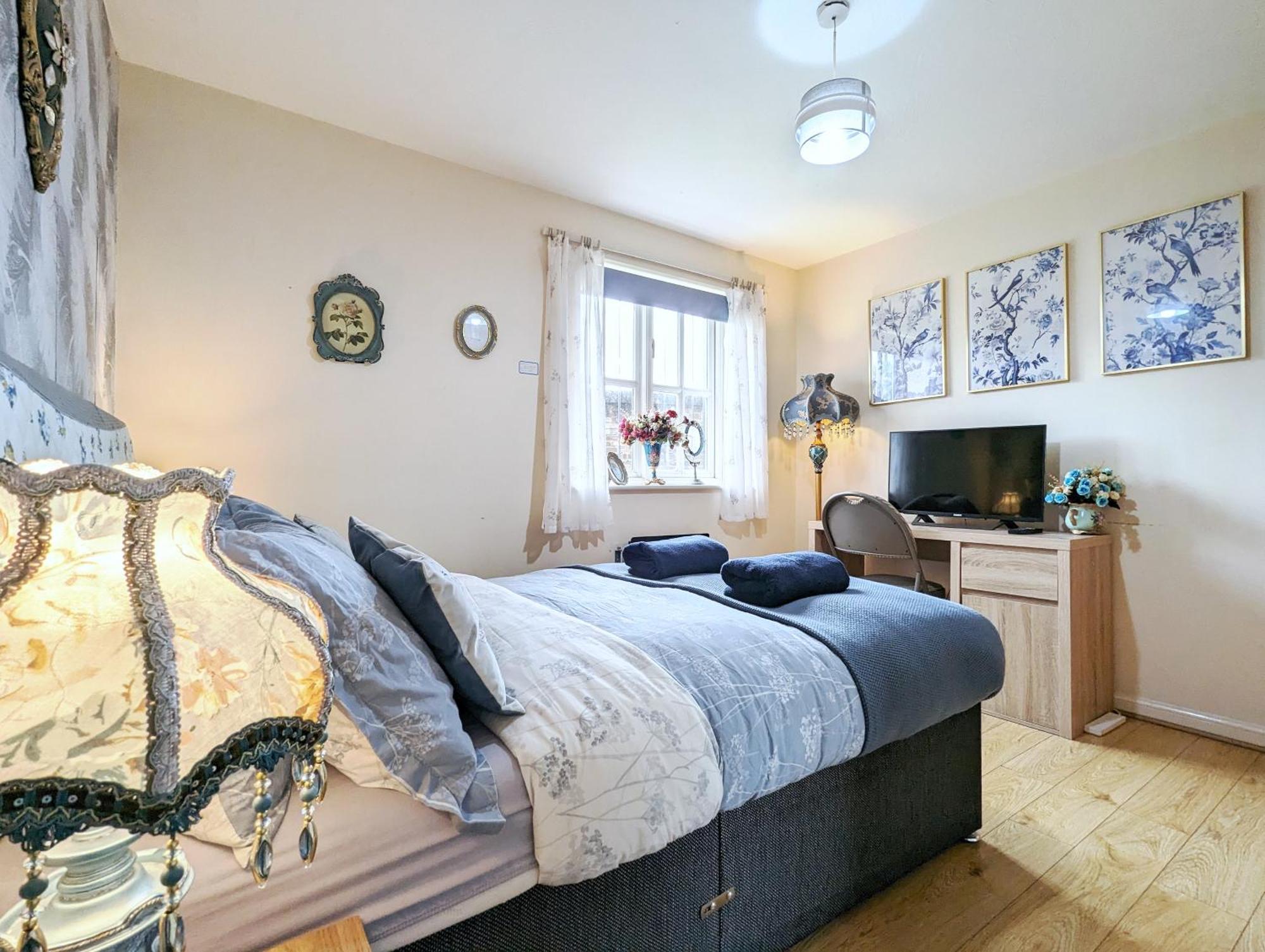 Vintage 3-bed Centre Gem Free Parking Liverpool