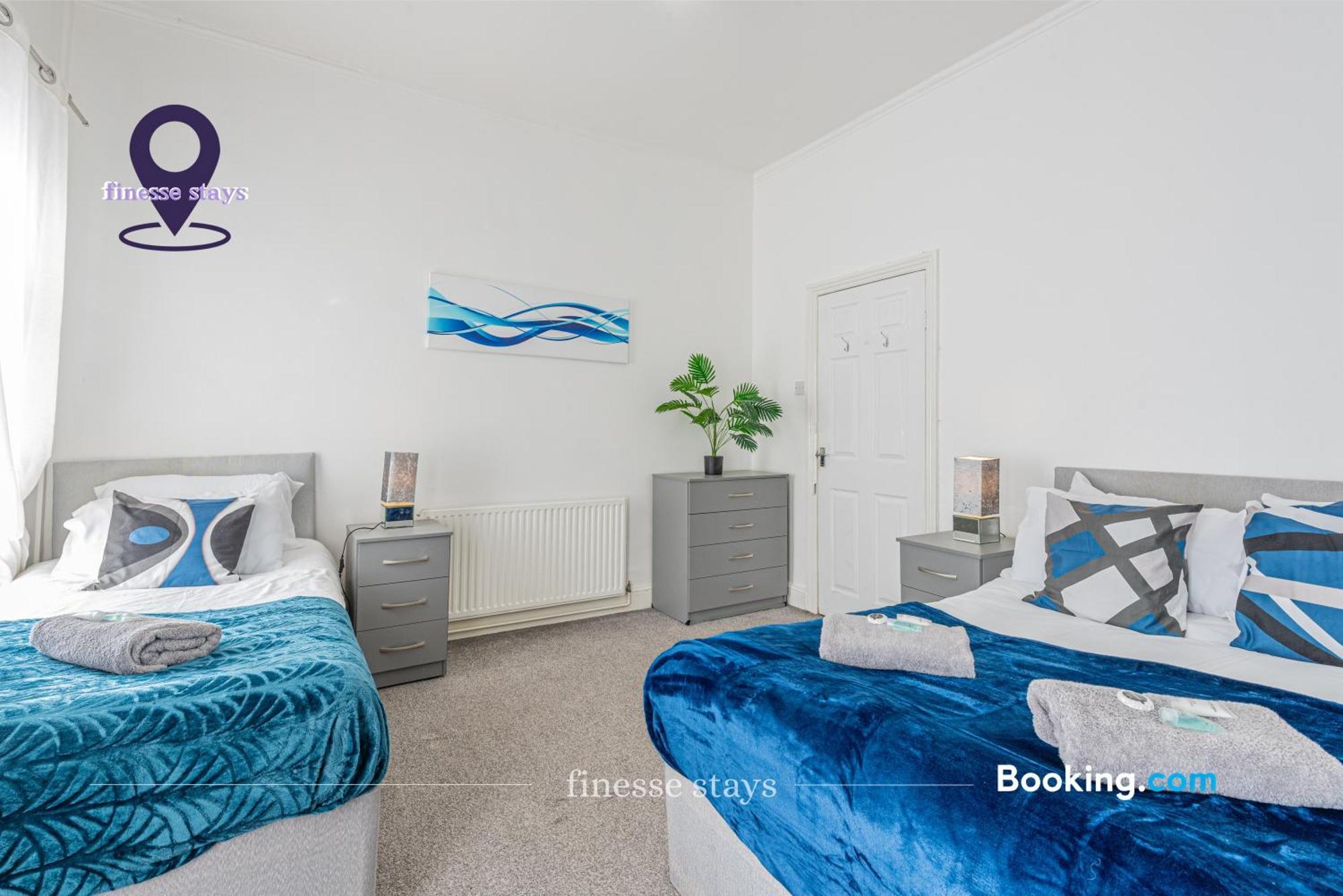 Last-minute Specials L Premium Offers L 4bdr House By Finesse Short Lets & Serviced With Free Wifi Liverpool