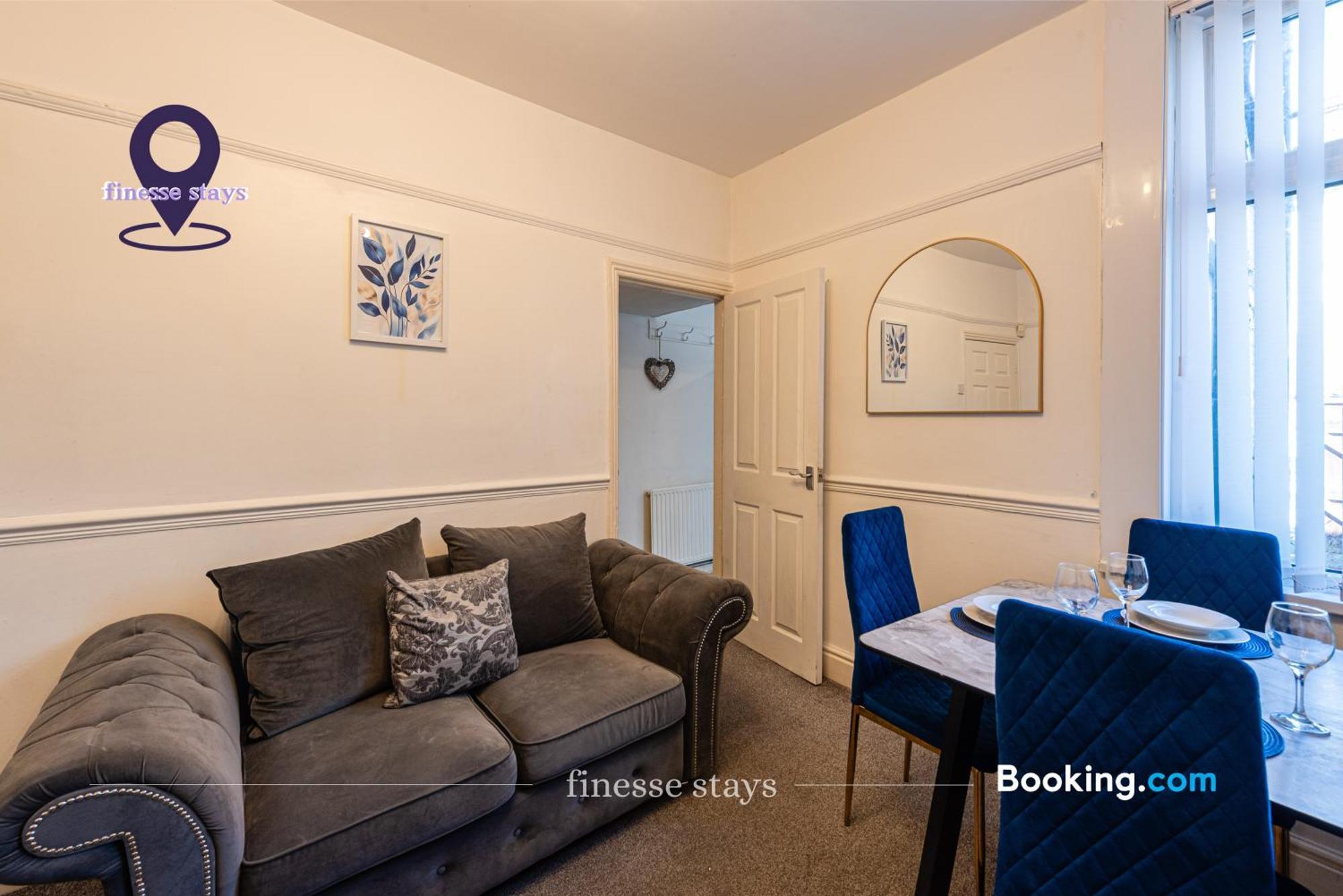 Last-minute Specials L Premium Offers L 4bdr House By Finesse Short Lets & Serviced With Free Wifi