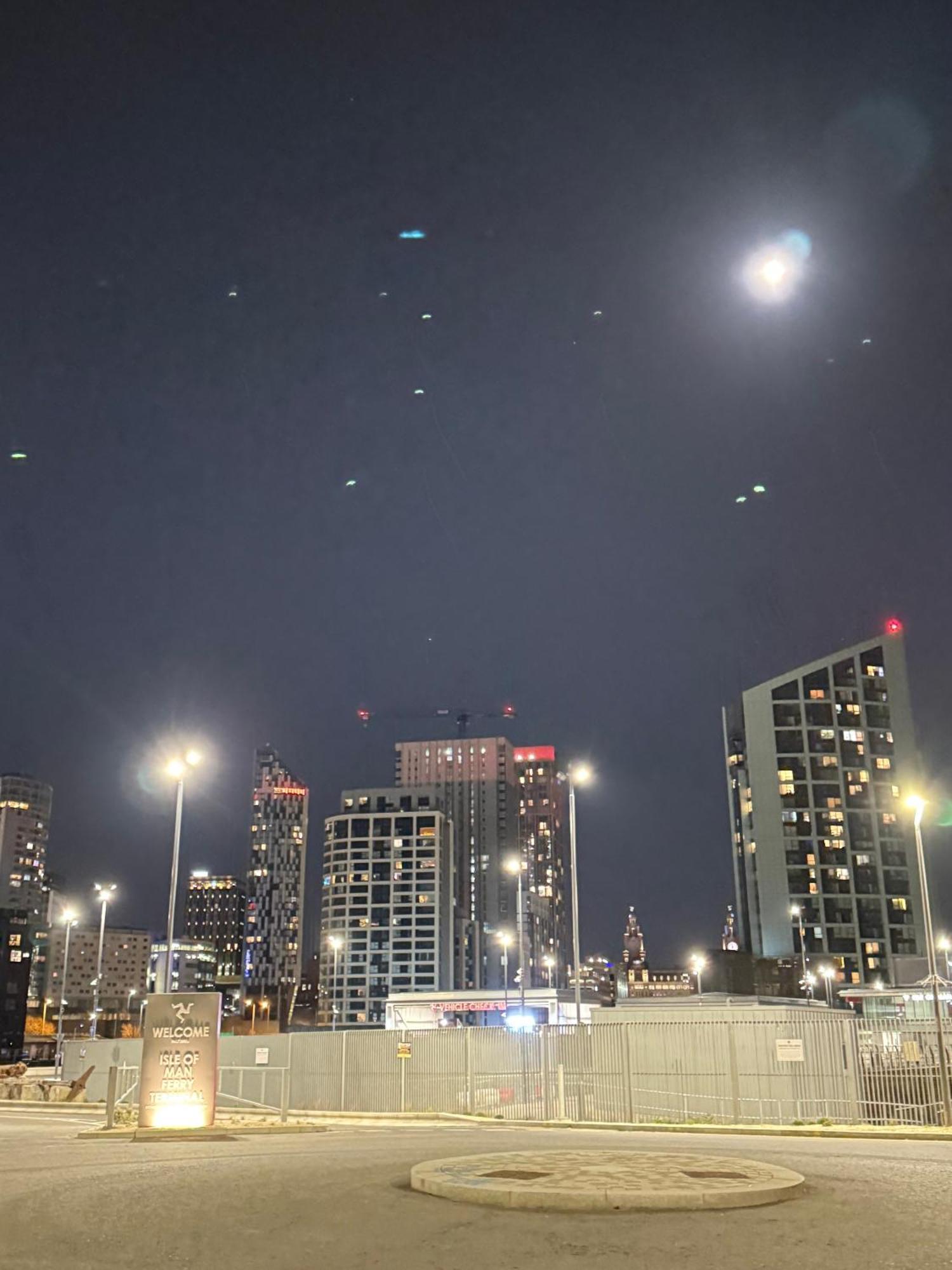 Apartment Cityscape Vistas *