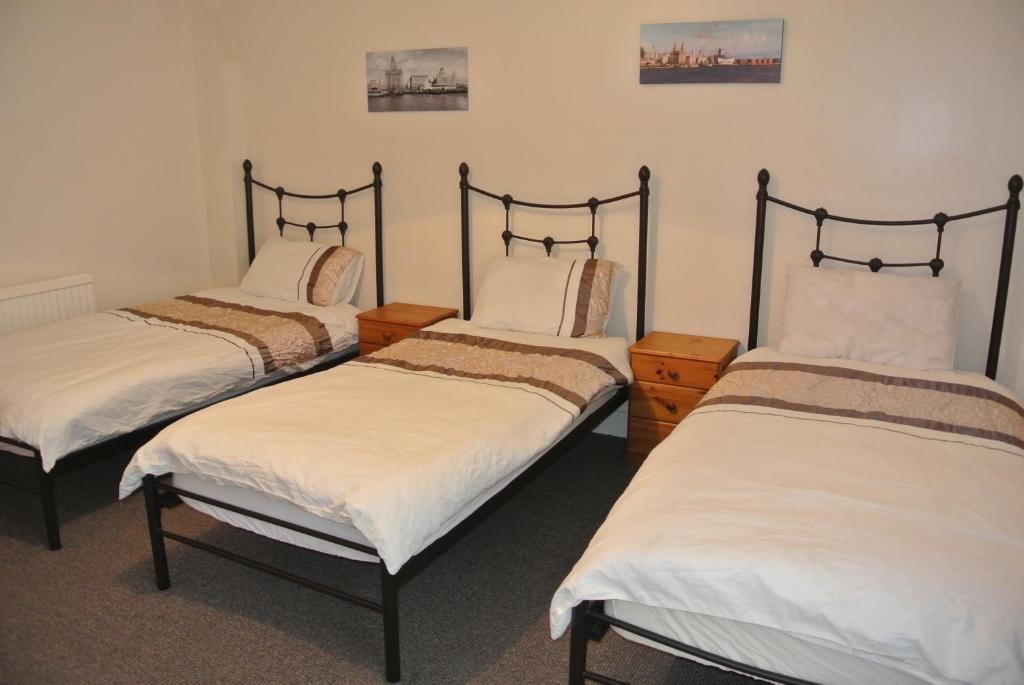 Lyndan Guest 2* Liverpool