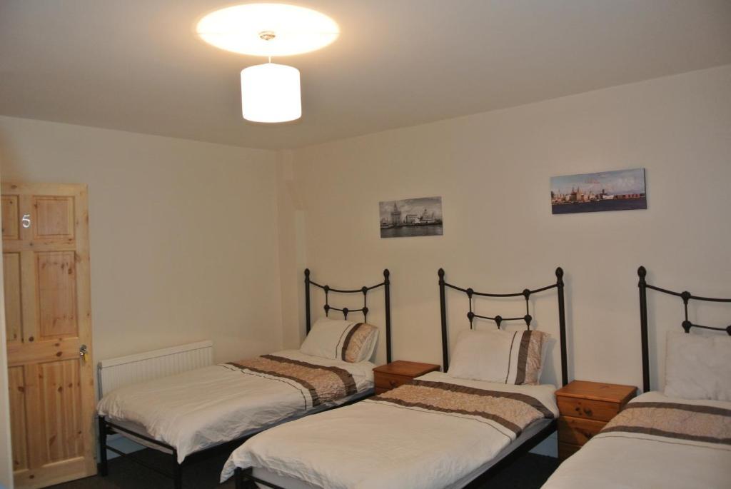 Lyndan Guest Hotel 2*