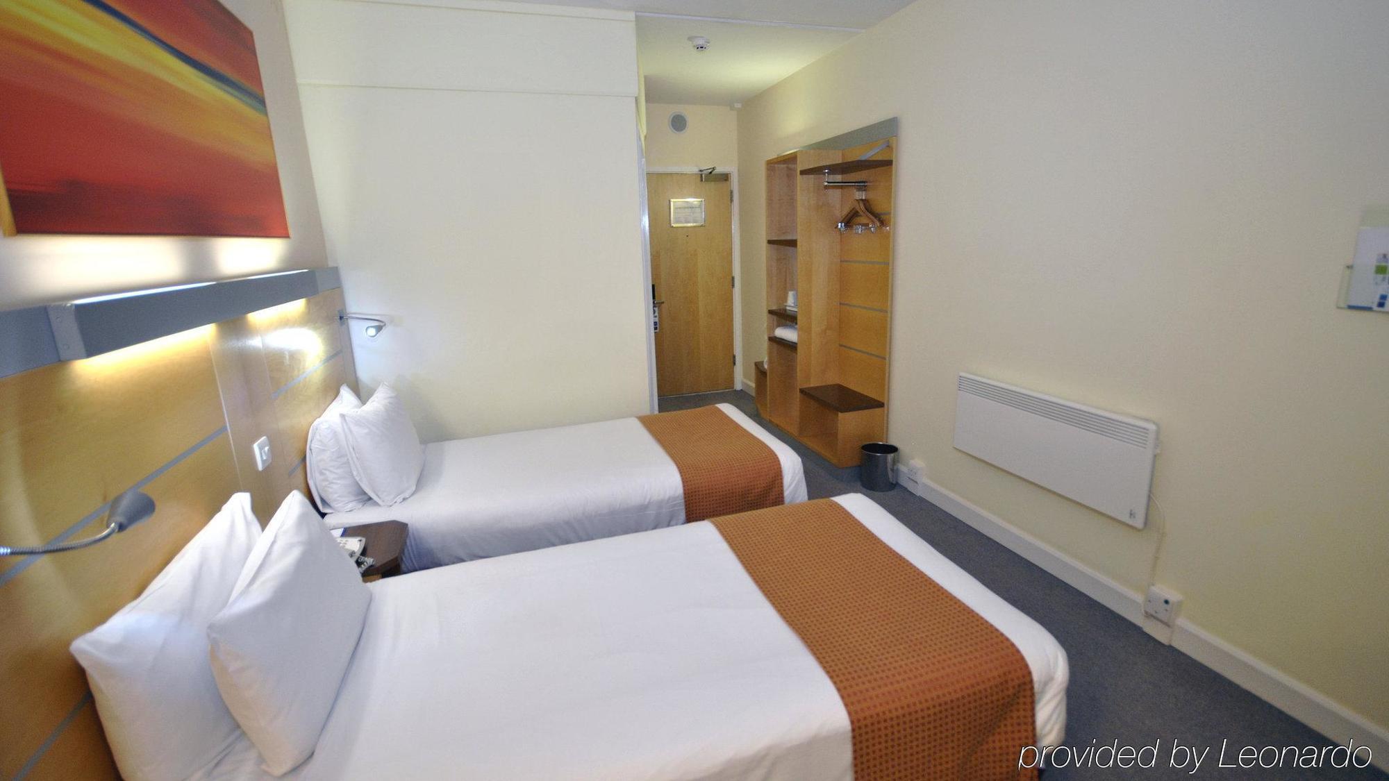 Hotel Holiday Express John Lennon Airport Liverpool