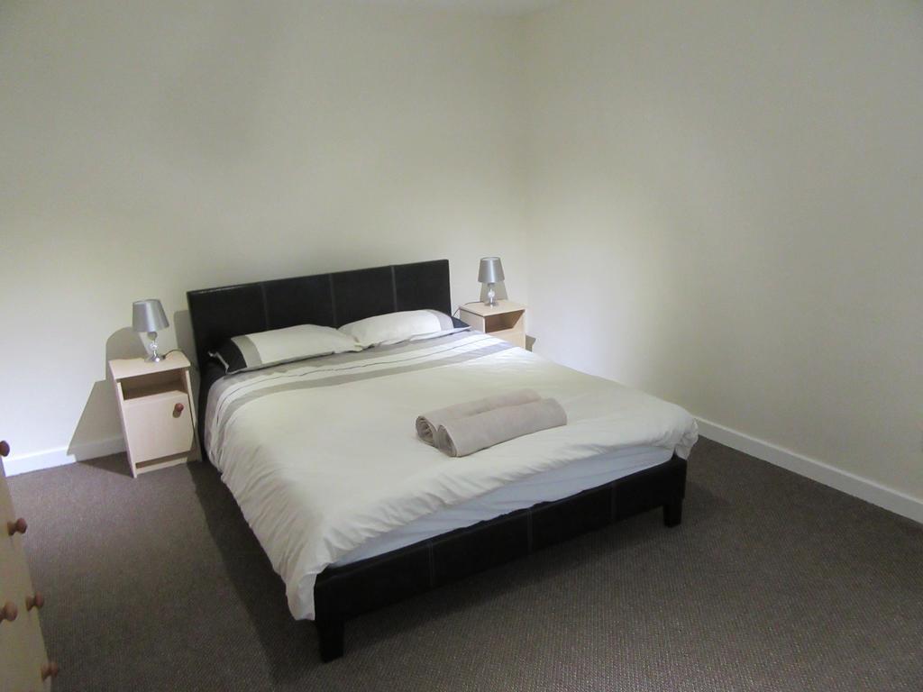 No 4 Apartment *