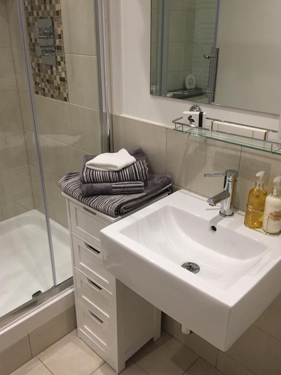 Apartment Excelsior Apartments - Liverpool Central - Free Parking - Aircon Liverpool