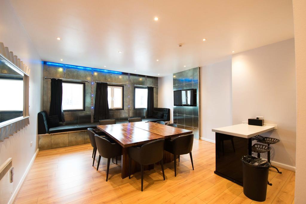 Signature Living At Matthew Street *