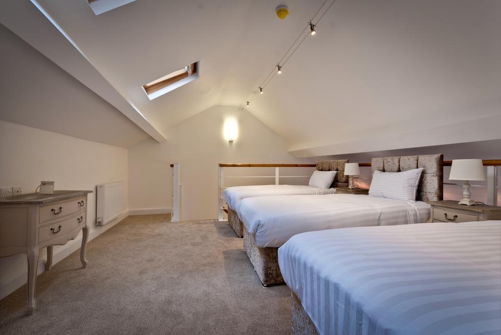 Ware Old Hall Apartment Liverpool