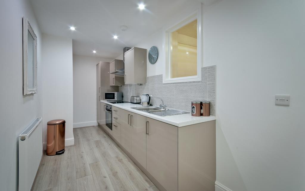 Ware Rodney Street Apartment *