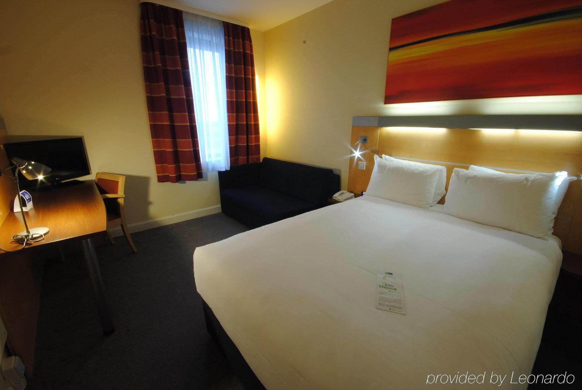 Hotel Holiday Express John Lennon Airport Liverpool