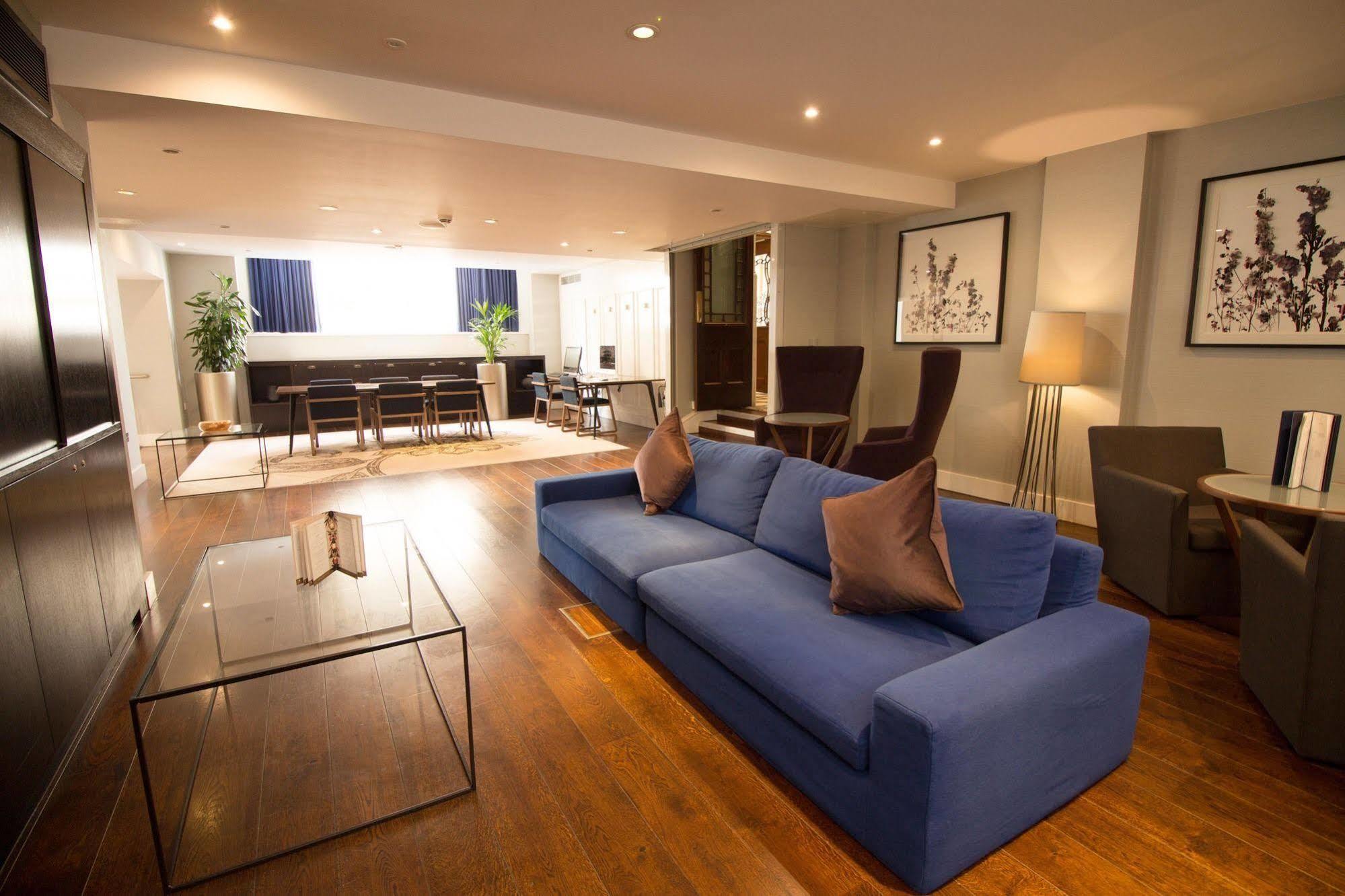 Doubletree By Hilton & Hotel Liverpool