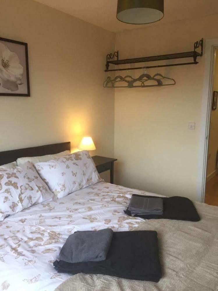 Liverpool Party Pads - Infinity Apartments *