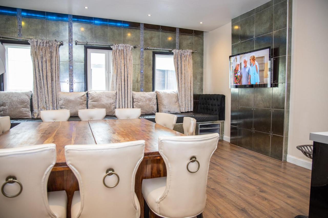 Signature Living At Matthew Street