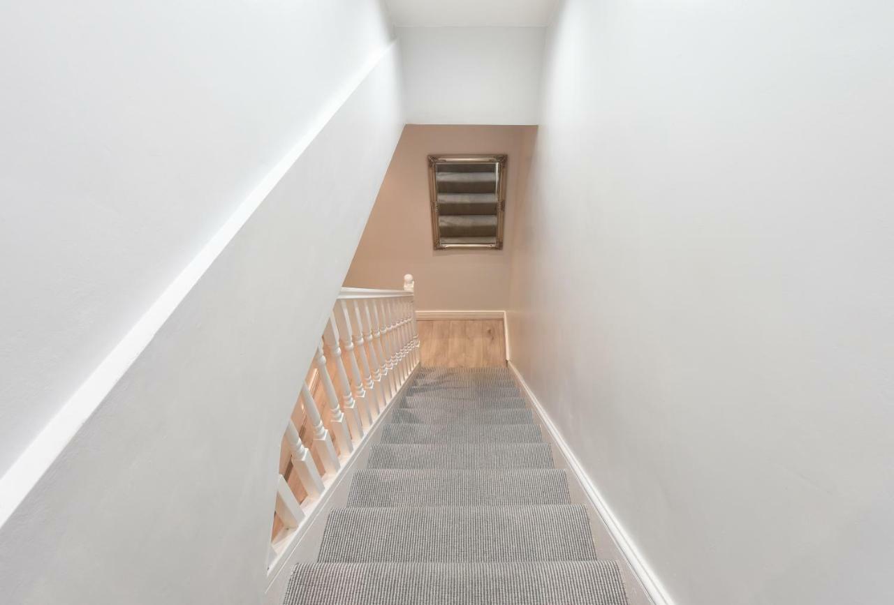 Canning Street Apartment