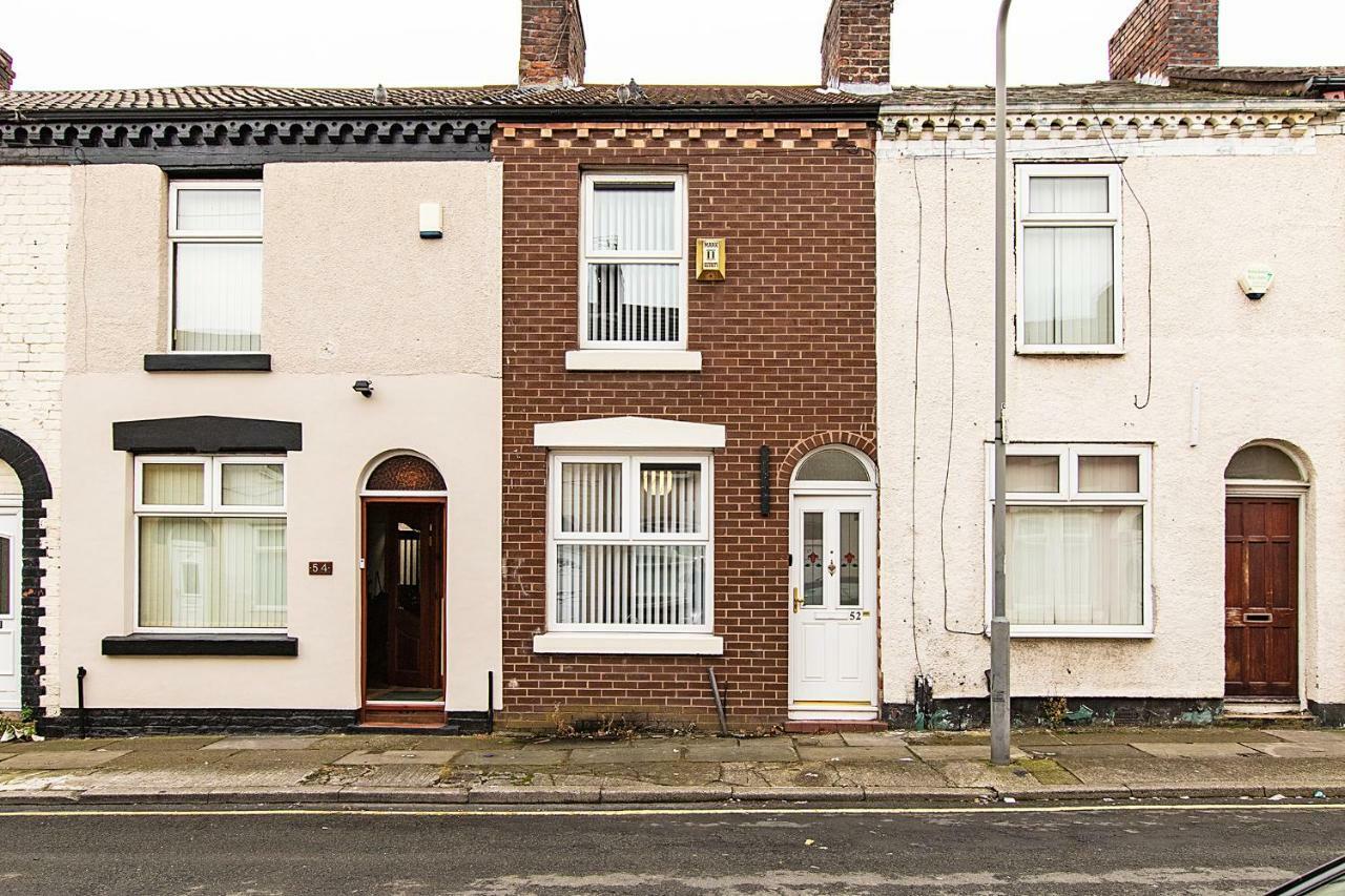 Comfortable Townhouse - Free Parking Apartment Liverpool