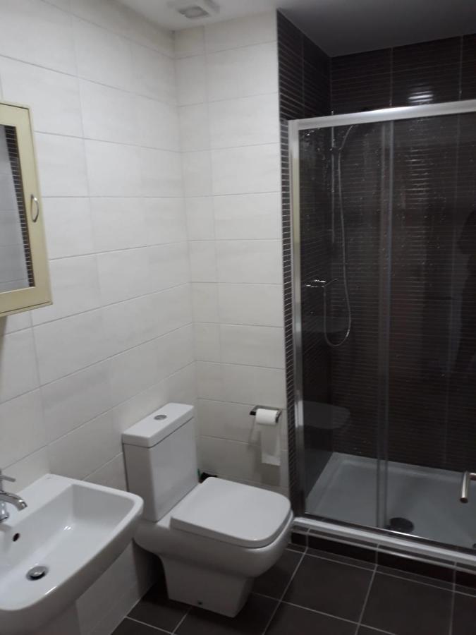 Denny Guests House / Lane Homestay *